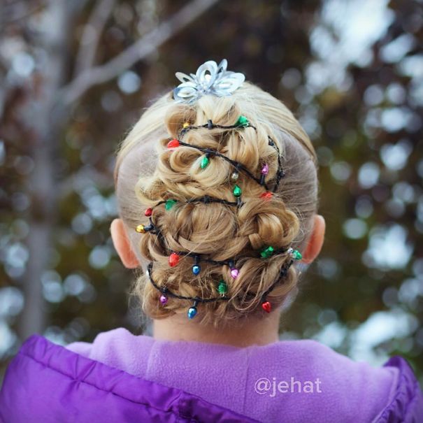 Les 15 coiffures de Noël les plus créatives | So Busy Girls