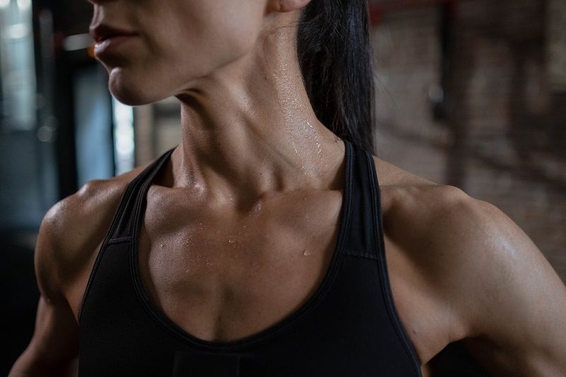 5 remèdes de grand-mère vraiment efficaces pour lutter contre l'odeur de transpiration | So Busy Girls