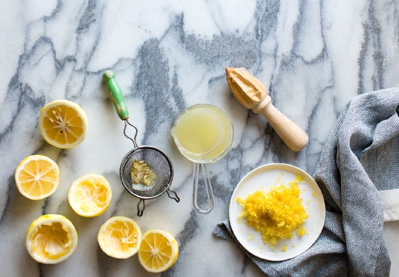 10 bonnes raisons de vous mettre à boire du jus de citron | So Busy Girls