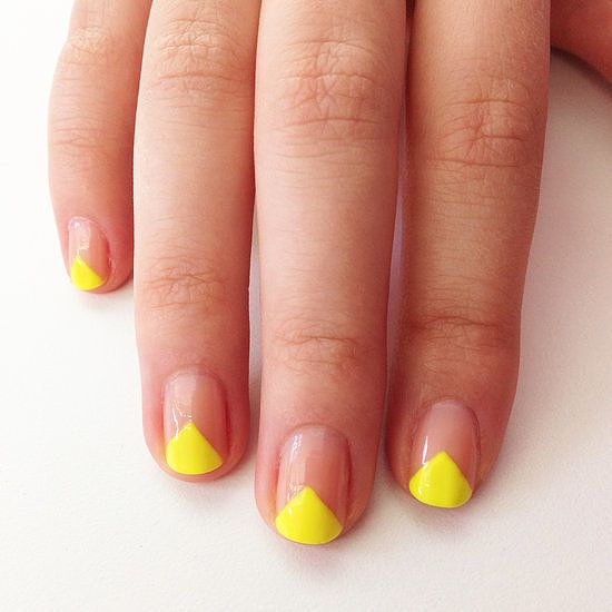 Des triangles au bord de l'ongle | So Busy Girls