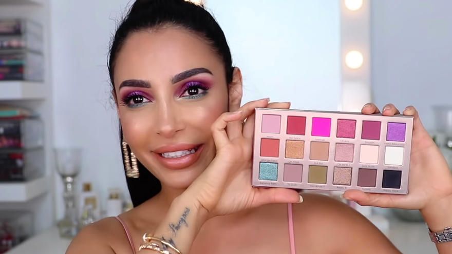 La Youtubeuse beauté Sananas vient de sortir une collection maquillage en collaboration avec Sephora | So Busy Girls