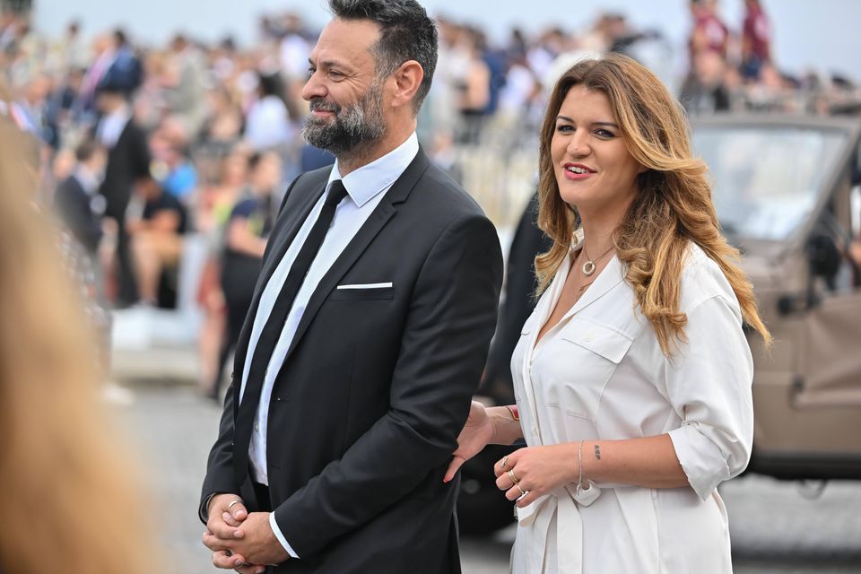 Marlène Schiappa s’est mariée en secret en Sicile : sa robe de mariée ouverte et élégante fait sensation | So Busy Girls