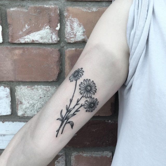 21 tatouages printaniers pour ceux qui adorent cette saison | So Busy Girls