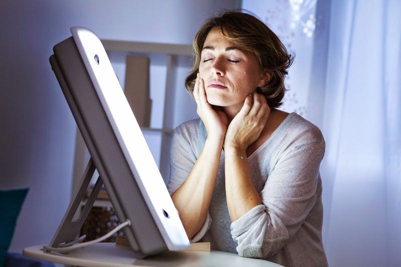 6 choses à savoir sur la luminothérapie | So Busy Girls
