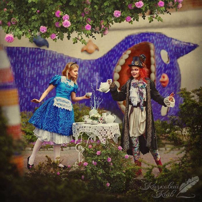 Alice au Pays des Merveilles | So Busy Girls