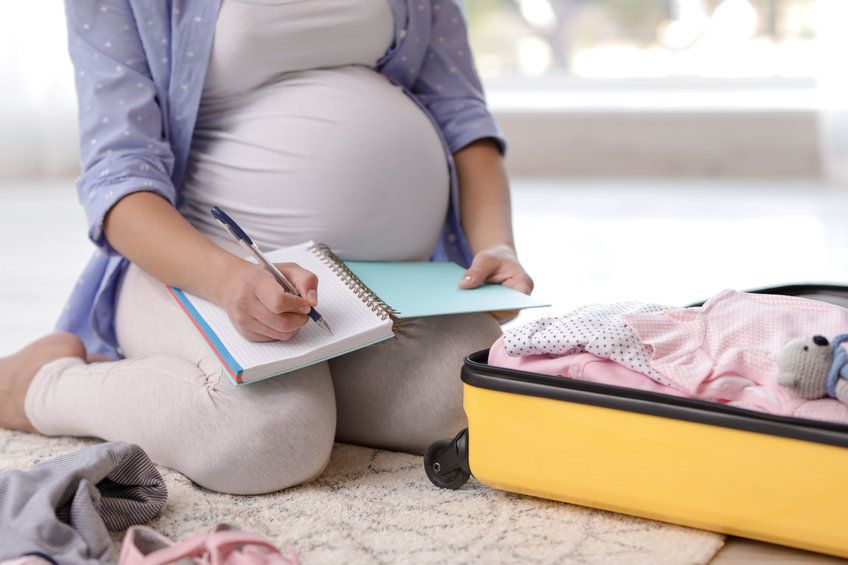 Guide complet : comment composer la liste de naissance idéale pour votre bébé | So Busy Girls