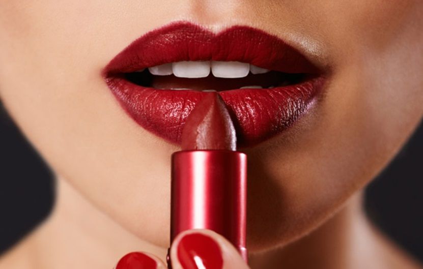 Comment bien choisir son rouge à lèvres ? | So Busy Girls
