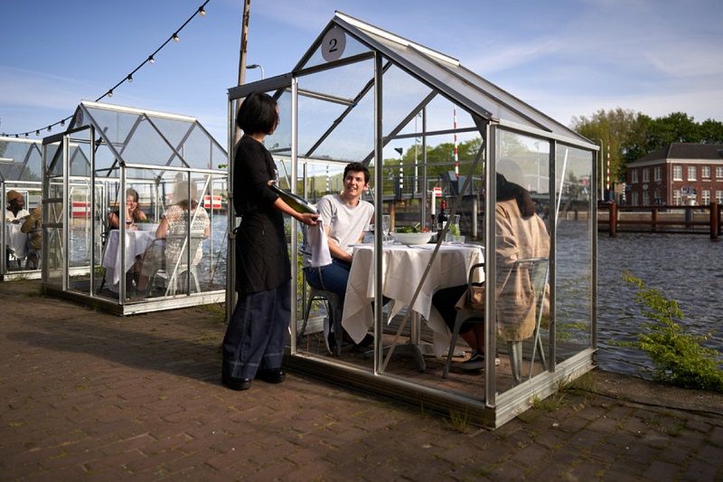 Ce resto lance des serres séparées pour bien manger tout en respectant la distanciation sociale | So Busy Girls