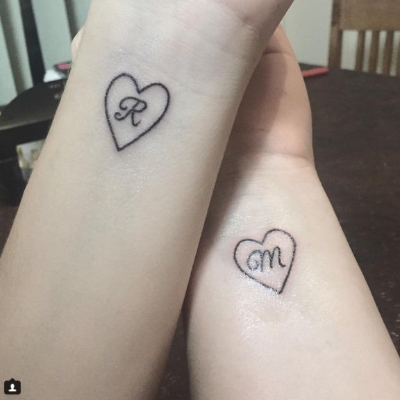 Un coeur avec l'initiale de sa moitié | So Busy Girls
