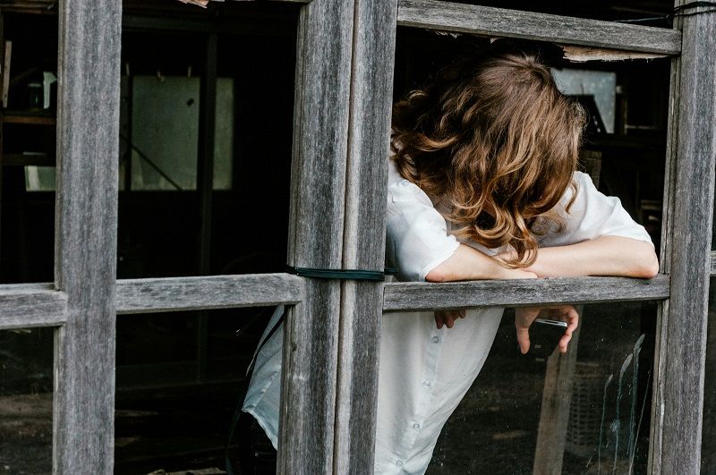 10 mauvaises habitudes qui augmentent votre niveau d'anxiété | So Busy Girls