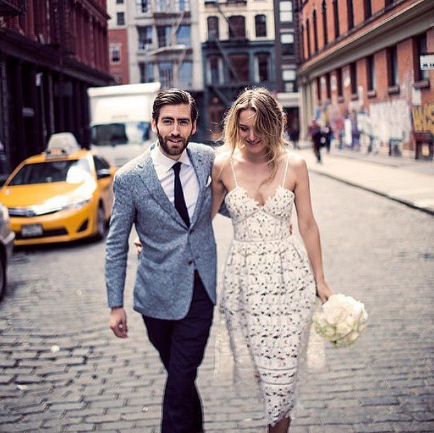 11 photos qui prouvent que les blogueuses mode font des mariées magnifiques | So Busy Girls