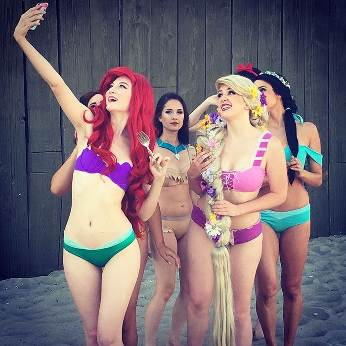 Les fans de Disney vont être ravies : vous pouvez maintenant porter votre maillot de bain Princesse Disney ! | So Busy Girls