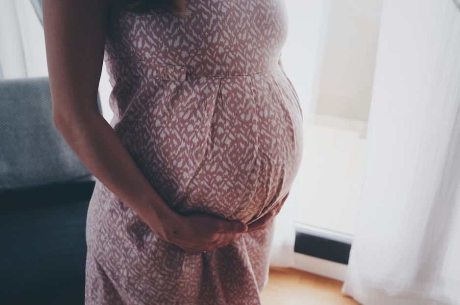Valise de maternité puériculture : les accessoires d'hygiène et de soin essentiels à acheter d'avance. | So Busy Girls