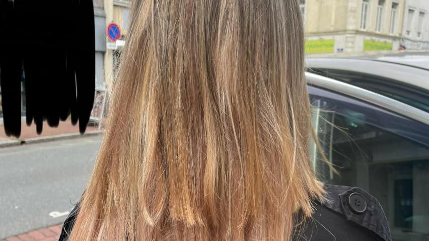 « 260 euros pour cette horreur » : une mère porte plainte après une coupe jugée « horrible » sur sa fille | So Busy Girls