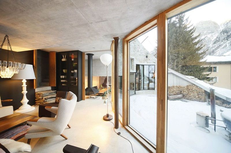 Cette maison troglodyte a été habilement transformée en villa luxueuse | So Busy Girls