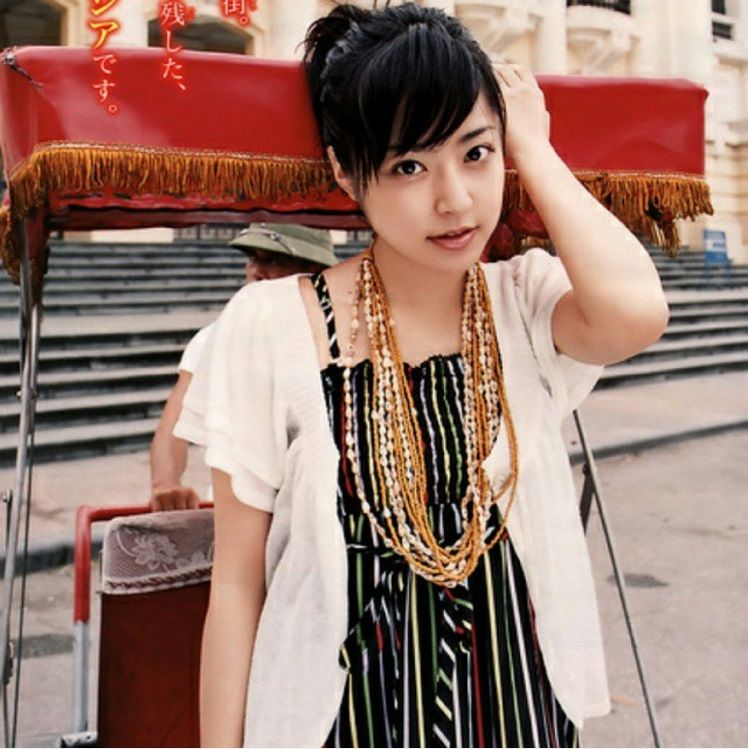 Mao Inoue, Japon | So Busy Girls