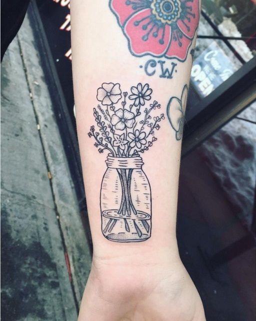 21 tatouages printaniers pour ceux qui adorent cette saison | So Busy Girls