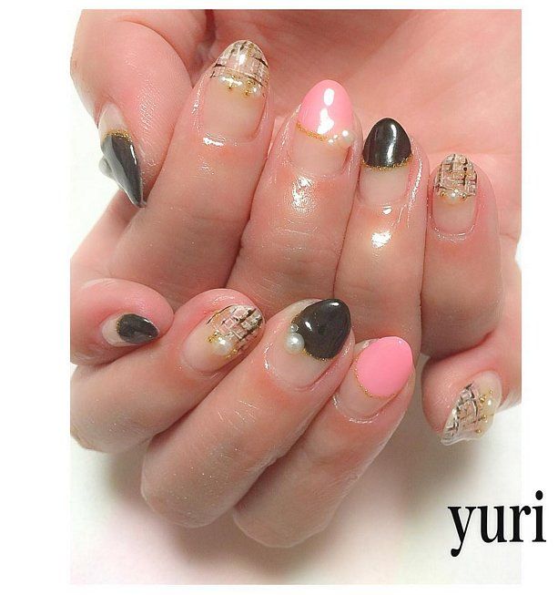 Nail art sur la deuxième moitié de l'ongle | So Busy Girls