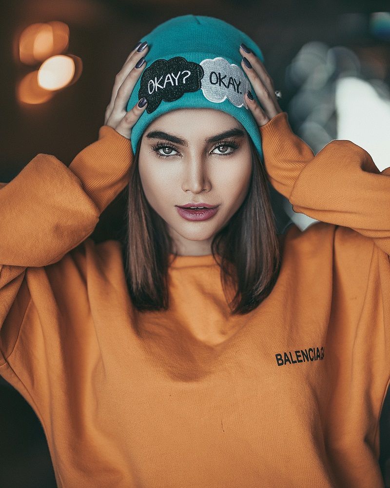 Ce détail physique longtemps décrié est désormais un atout séduction majeur pour plus de 6 Français sur 10 | So Busy Girls