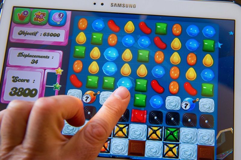 Pourquoi certains jeux mobiles comme Candy Crush peuvent devenir aussi addictifs | So Busy Girls