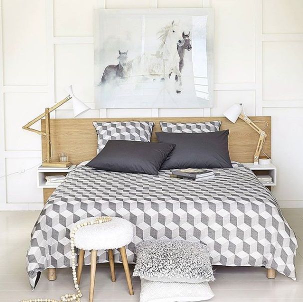 Motif graphique et coussins texturés | So Busy Girls