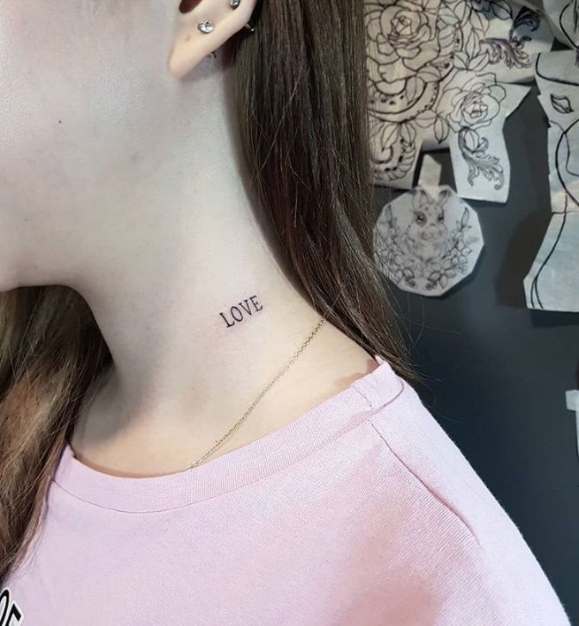 15 tatouages sexy et osés à vous faire dans le cou | So Busy Girls