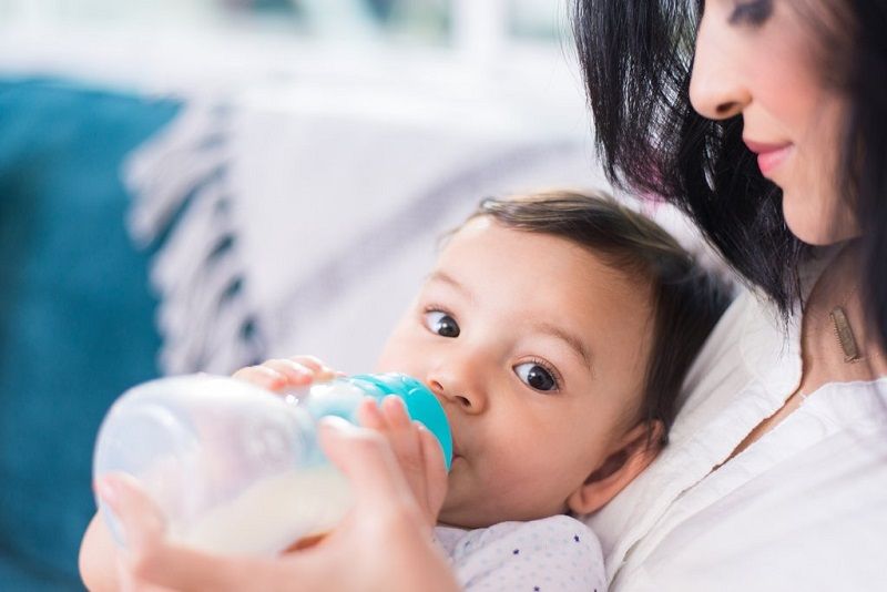Pourquoi donner du lait de croissance à son enfant jusqu’à 3 ans, voire plus | So Busy Girls