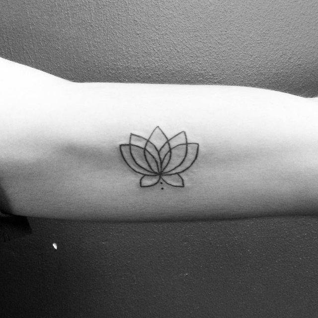 17 idées de petits tatouages sur votre bras ou votre avant-bras | So Busy Girls