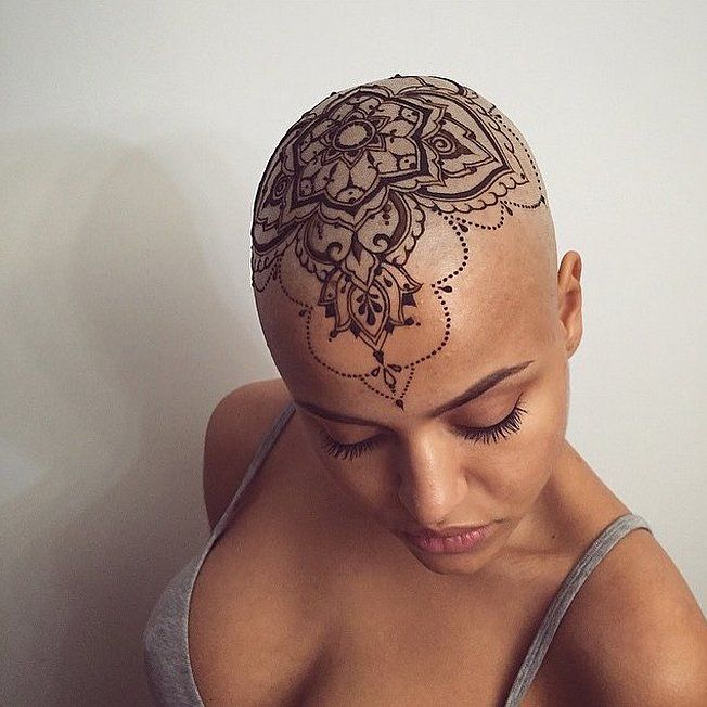 Un tatouage henné sur la tête | So Busy Girls