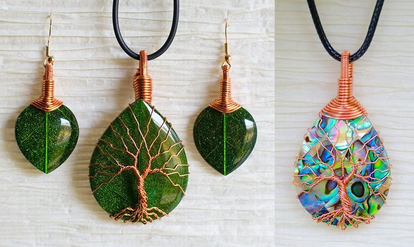 Ce couple recycle le câble récupéré dans des téléviseurs inutilisables et le transforme en pendentifs d'arbres de vie | So Busy Girls