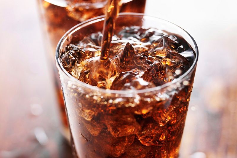 Arrêtez de boire du soda ! Ça ferait baisser votre fertilité de 33% | So Busy Girls