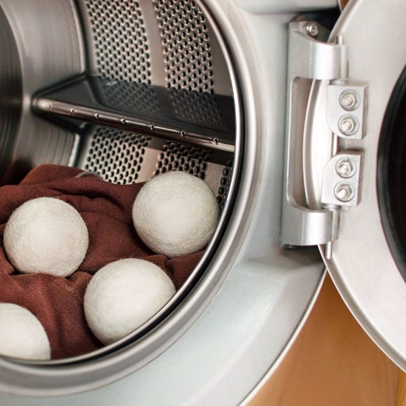 Tuto : comment faire ses balles de séchage soi-même pour un linge qui sèche plus vite | So Busy Girls