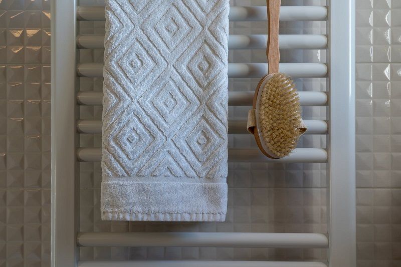 Pourquoi vous aurez moins chaud si vous ne vous séchez pas après la douche | So Busy Girls