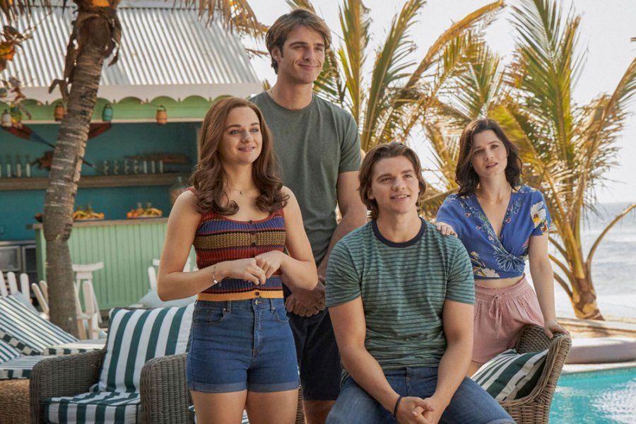 Netflix vient de dévoiler la bande-annonce The Kissing Booth 3 : c'est le moment ou jamais de choisir ! | So Busy Girls