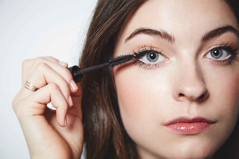 Comment bien appliquer son mascara ? | So Busy Girls