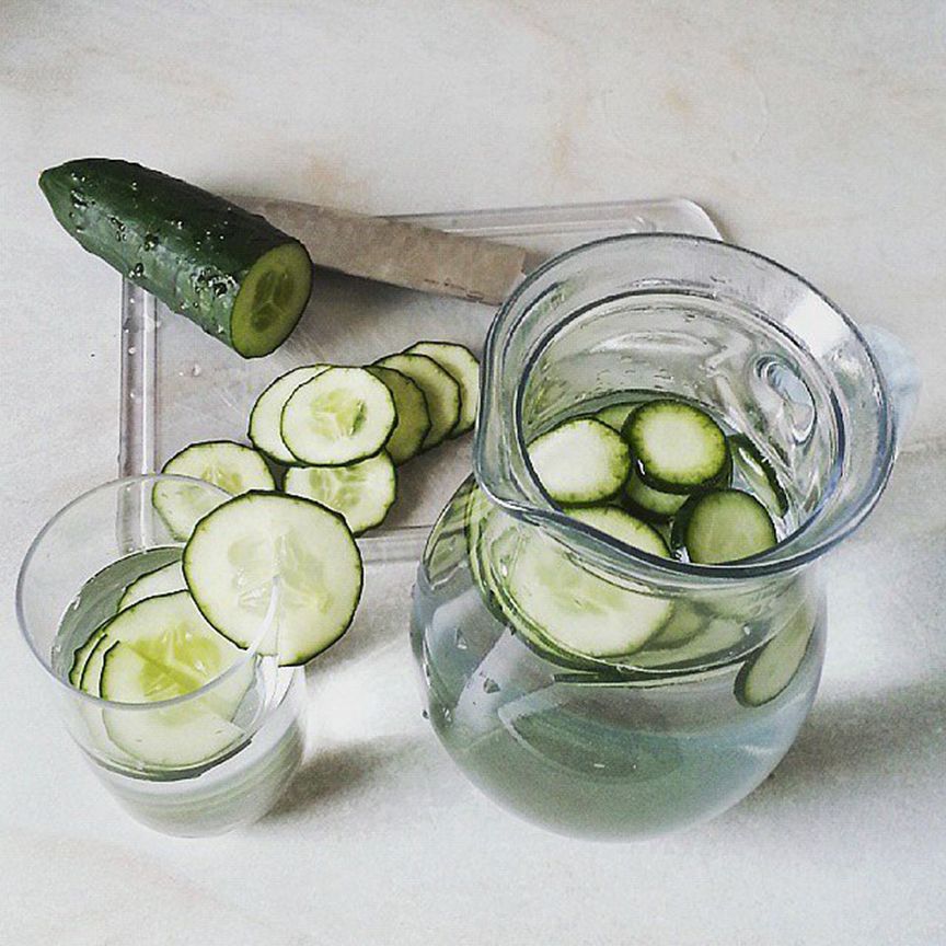 4 ingrédients detox que vous devriez mettre dans votre eau | So Busy Girls