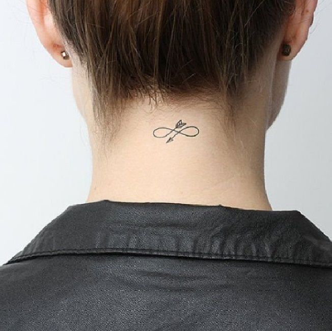 17 tatouages sur la nuque qui vont vous inspirer | So Busy Girls