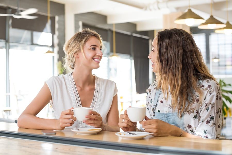 10 idées de sujets de conversation à aborder lorsque vous ne savez plus quoi dire | So Busy Girls