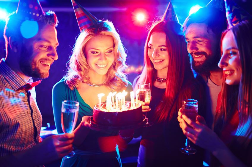 Comment rendre un anniversaire inoubliable pour sa meilleure amie ? | So Busy Girls