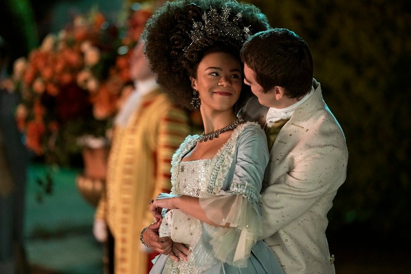 La Reine Charlotte : Un Chapitre Bridgerton remporte un succès historique | So Busy Girls