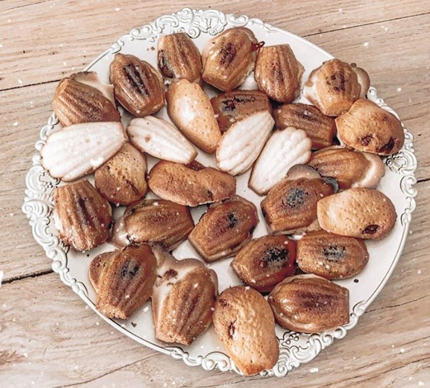 La recette des madeleines maison fourrées au chocolat et à la confiture | So Busy Girls