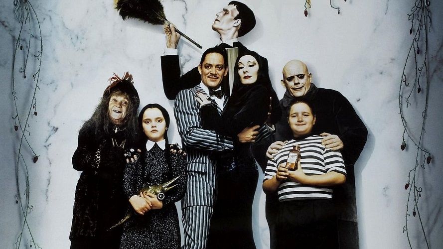 Une série La Famille Addams réalisée par Tim Burton est en préparation ! | So Busy Girls