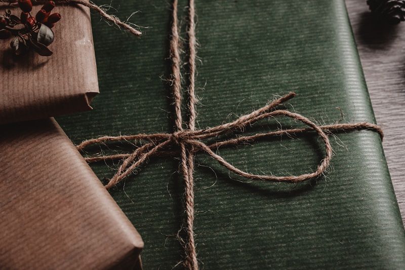 Quel cadeau coquin faire à une copine célibataire ? | So Busy Girls
