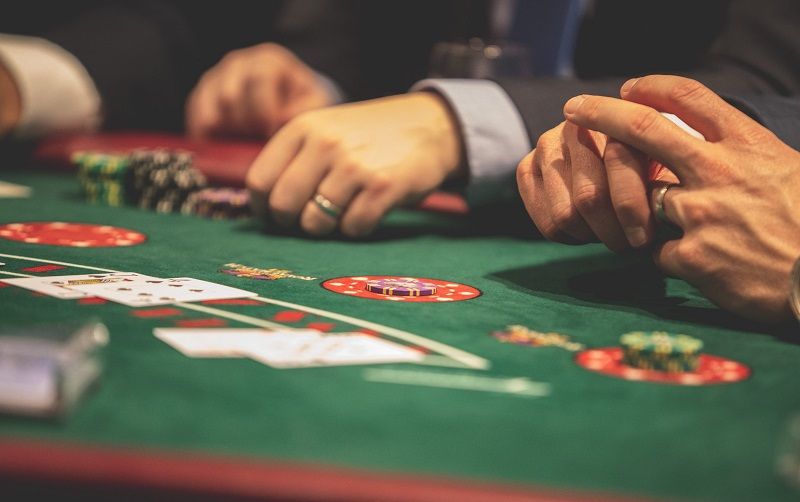 Sélection de films et séries incontournable sur le casino | So Busy Girls