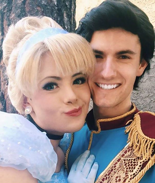 Cet homme se déguise en Princesses Disney et il sait tellement bien se maquiller que le résultat est impressionnant ! | So Busy Girls