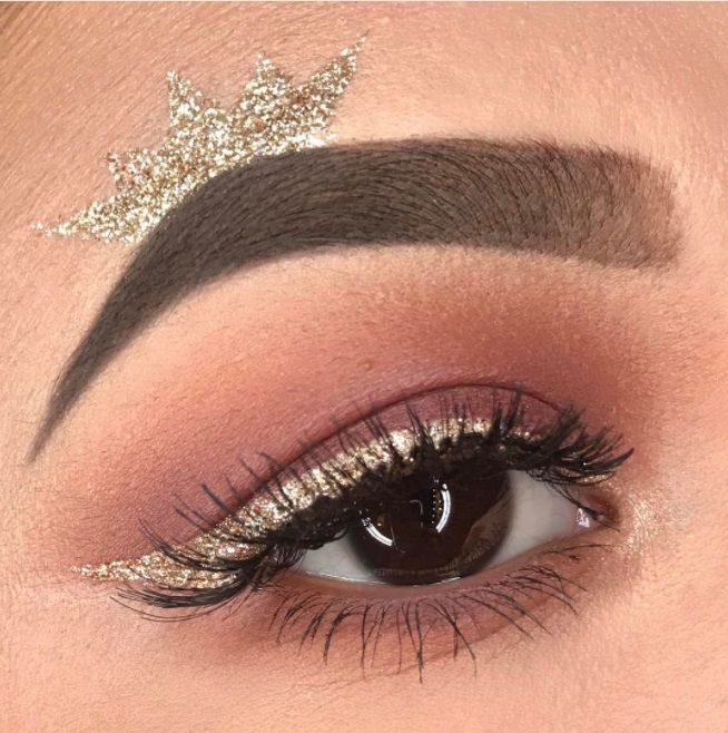 Les couronnes en ombre à paupières, la tendance beauté pour se sentir comme une princesse | So Busy Girls