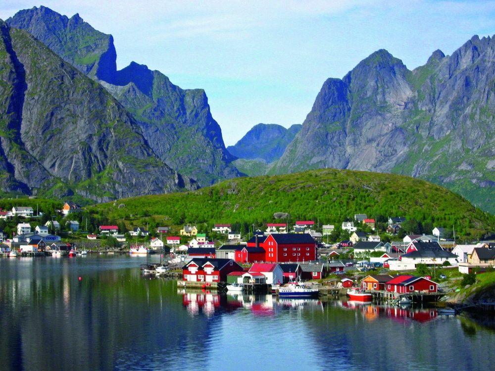 Reine en Norvège | So Busy Girls