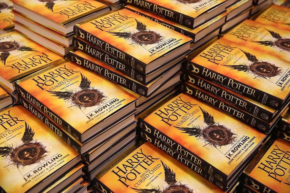 J.K. Rowling va sortir quatre nouveaux livres Harry Potter cet été ! | So Busy Girls
