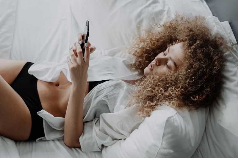 Cette mauvaise habitude du coucher vous fait grossir | So Busy Girls