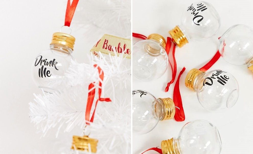 On peut remplir ces boules de Noël de notre boisson préférée, et on ne pense plus qu'à ça | So Busy Girls